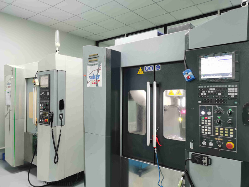 Dongguan Kingrui Precision Mould Co.,LTD linea di produzione del produttore